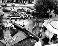 Armament display for World War II bond drive - Leesburg, Florida